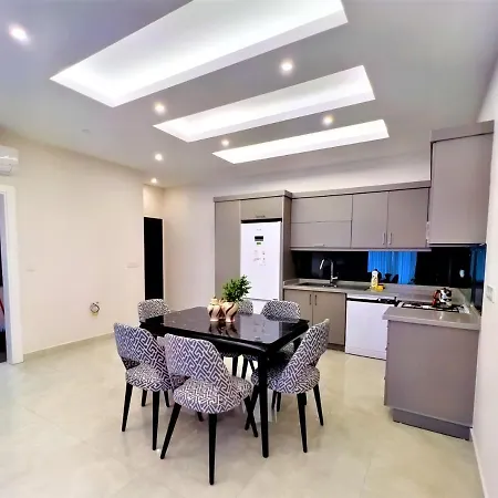 Flat With Shared Pool And Backyard In Alanya Διαμέρισμα